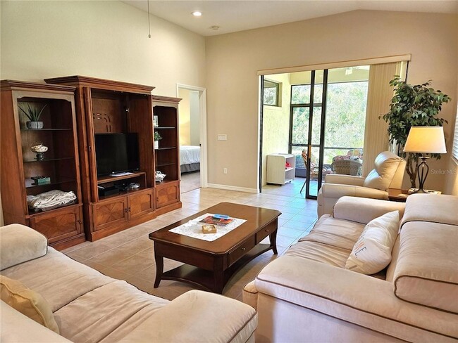 Building Photo - 4528 Cancello Grande Ave