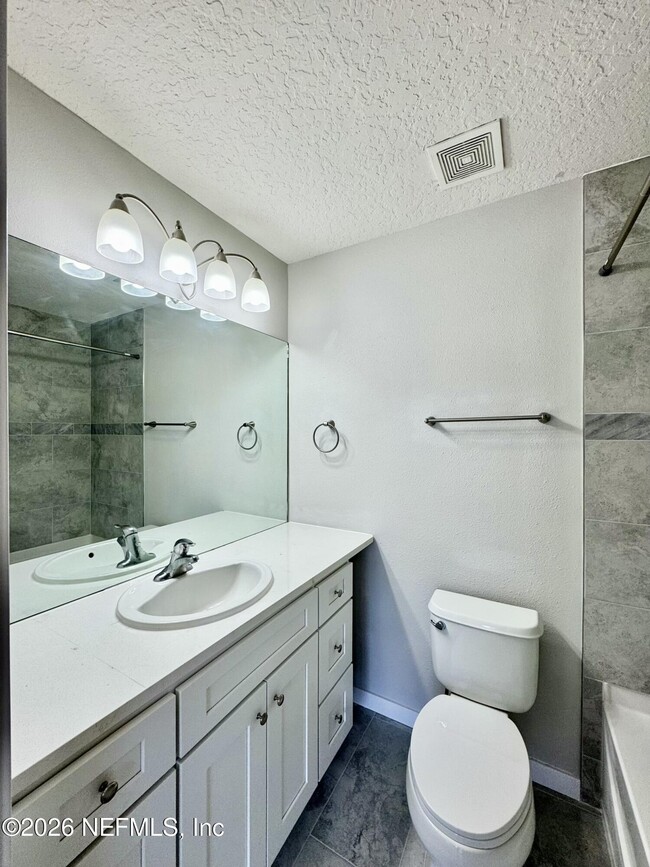 Building Photo - 3587 Pebble Path Ln