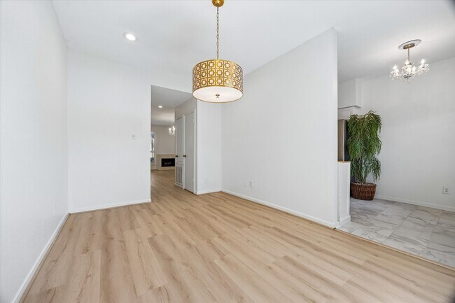 Building Photo - 1201 McDuffie St