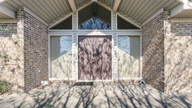 Building Photo - 6217 Wallace Rd