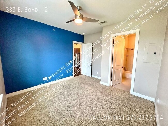 Building Photo - 333 E. Boyd-2