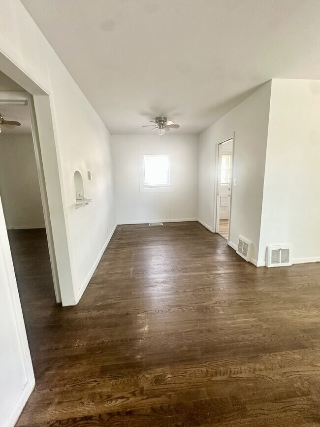 Building Photo - Cozy 1 Bedroom in Central Cheyenne