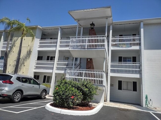 Building Photo - 1538 Pleasant Rd
