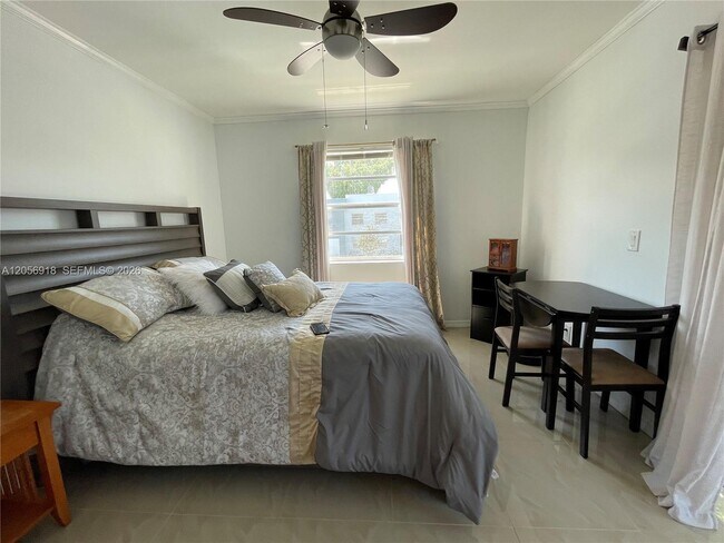 Building Photo - 899 Normandy Trail