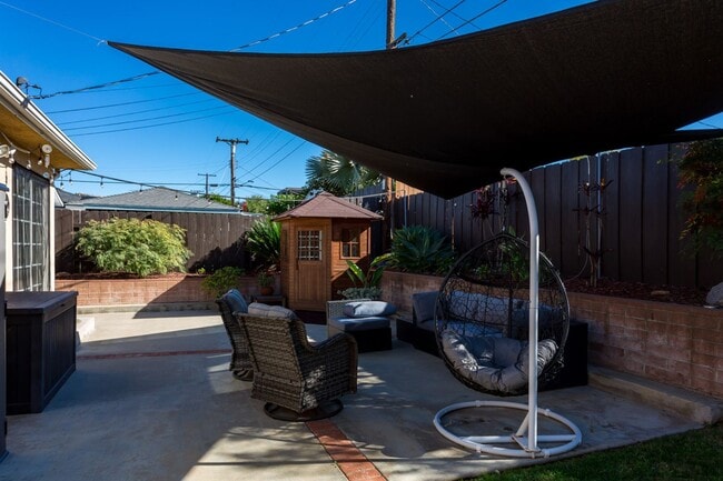 Building Photo - Upgraded Single Family Home in Allied Gardens!