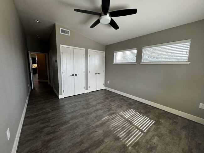 Main Bedroom - 412 Kirman Ave