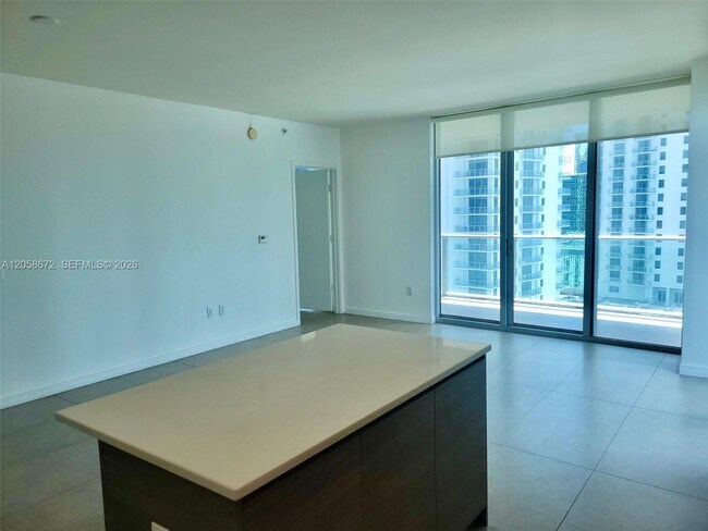 Building Photo - 1100 S Miami Ave