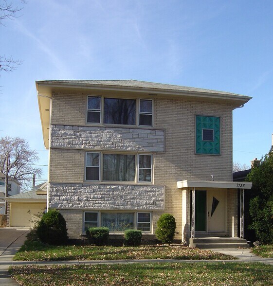 Building Photo - 2136 N 74th Ct
