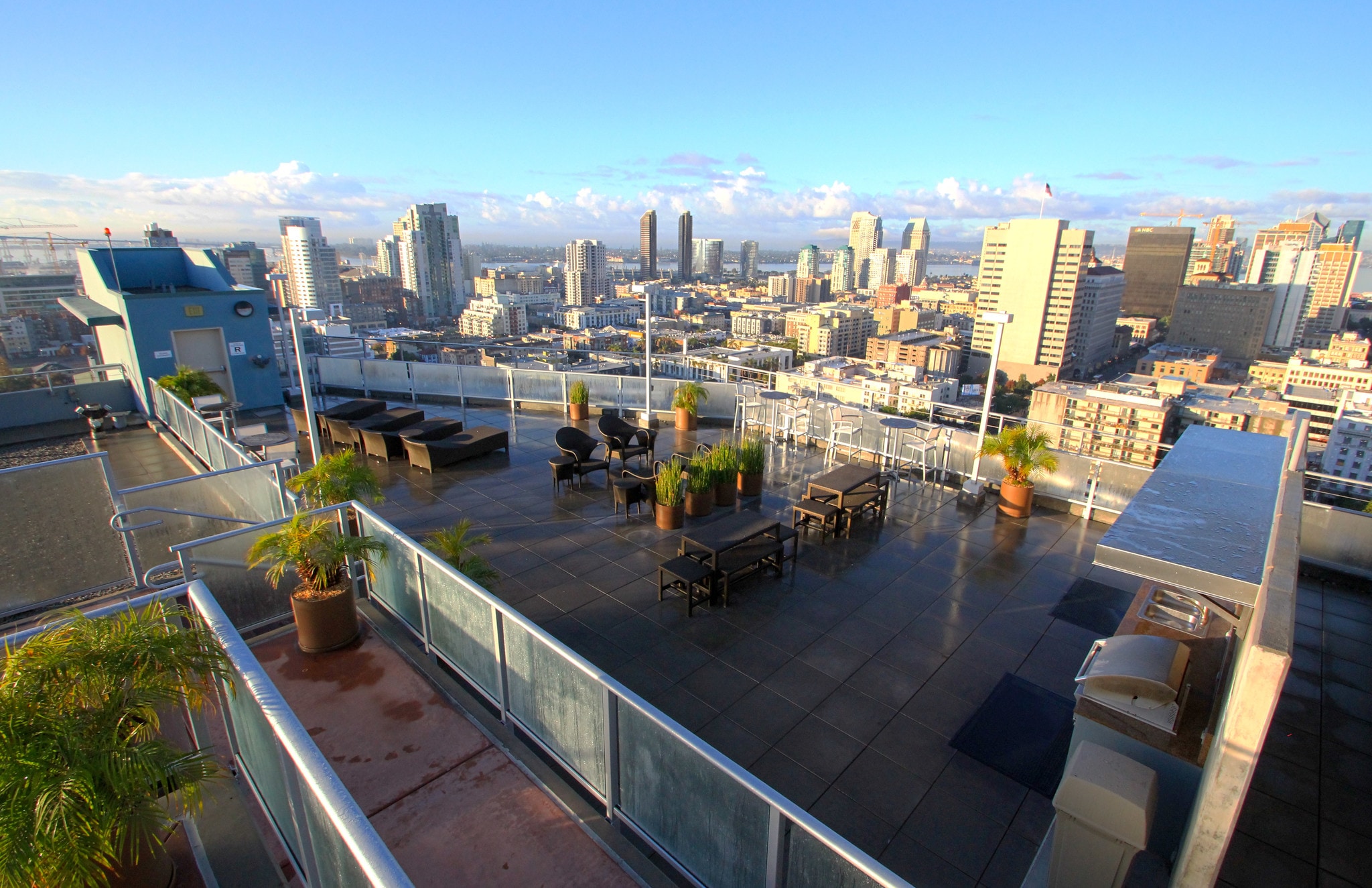 Roof Deck and BBQ's - 1080 Park Blvd