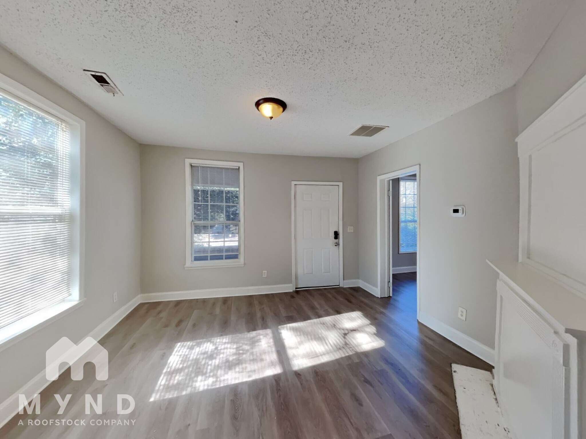 Building Photo - 1708 Evans Dr SW