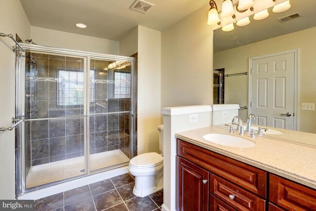 Building Photo - 14580 Crossfield Way