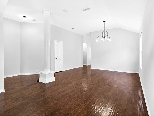 Building Photo - 1817 Newton Dr