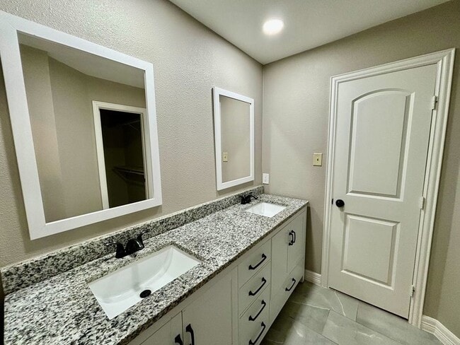 Building Photo - 8229 Pearl St