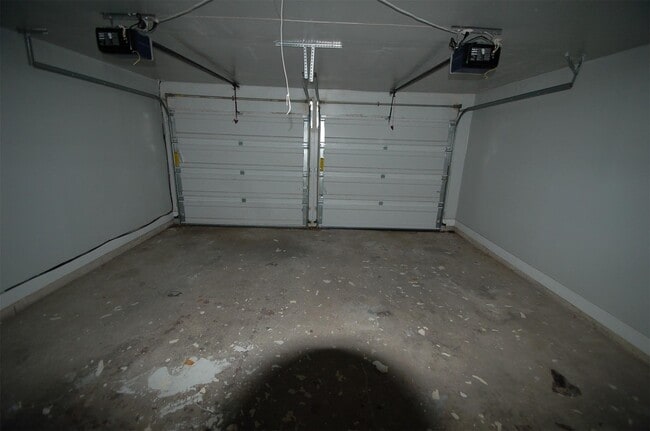 Building Photo - 3338 Walhalla Dr