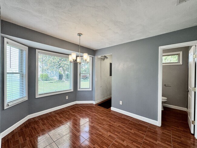Building Photo - Available NOW! Unique Home in Wesleyan Cha...