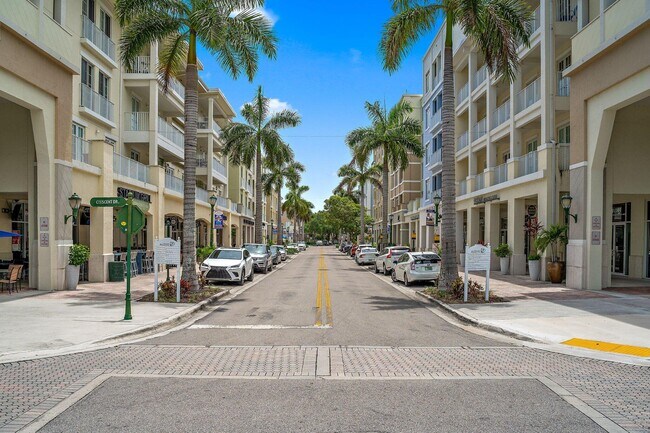 Building Photo - 1200 Town Center Dr