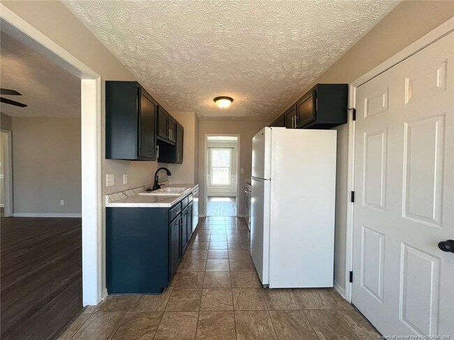 Building Photo - 3544 Lubbock Dr