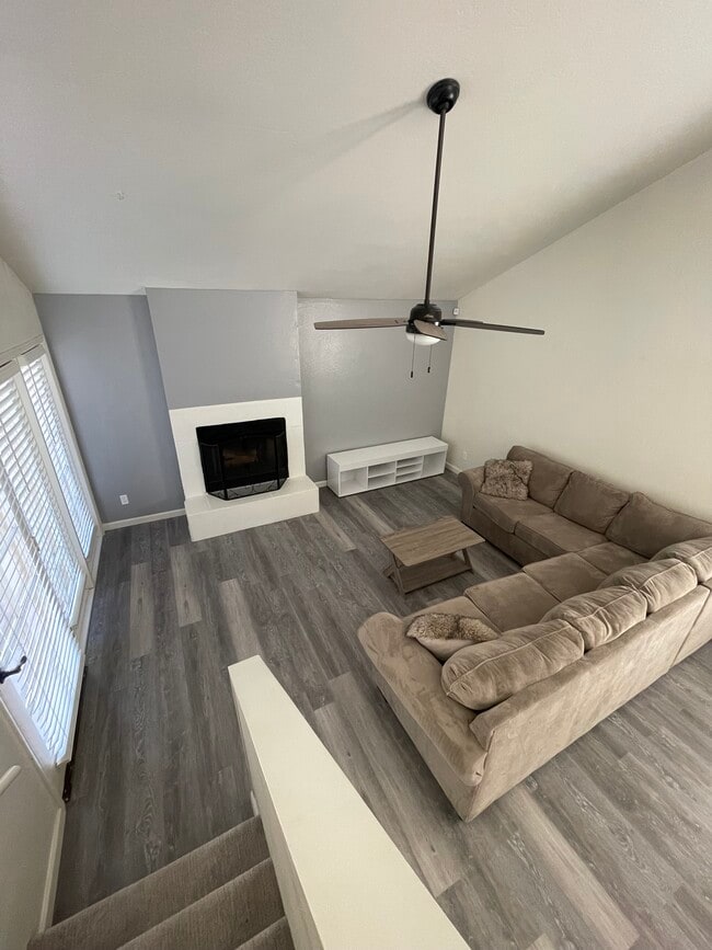 Building Photo - 13816 North 42nd Pl