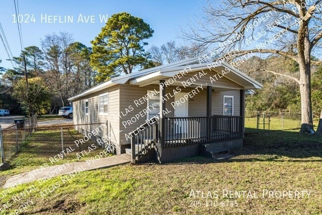 Building Photo - 1024 Heflin Ave W