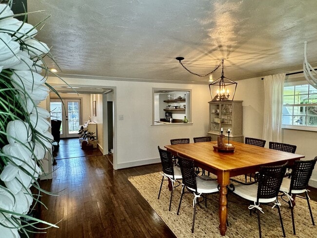 Building Photo - 3-Bedroom Ranch Ready On 12-01-25! 1/2 Acr...