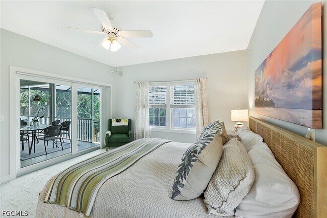 Building Photo - 2130 Sunset Cir