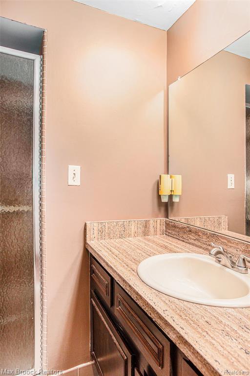 Building Photo - 5622 Powder Horn Dr