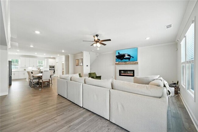 Building Photo - 3411 Swallowtail Ter