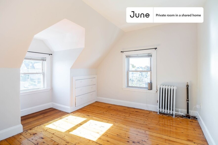 Building Photo - Room in Shared 7 bed/2 bath home in Brighton
