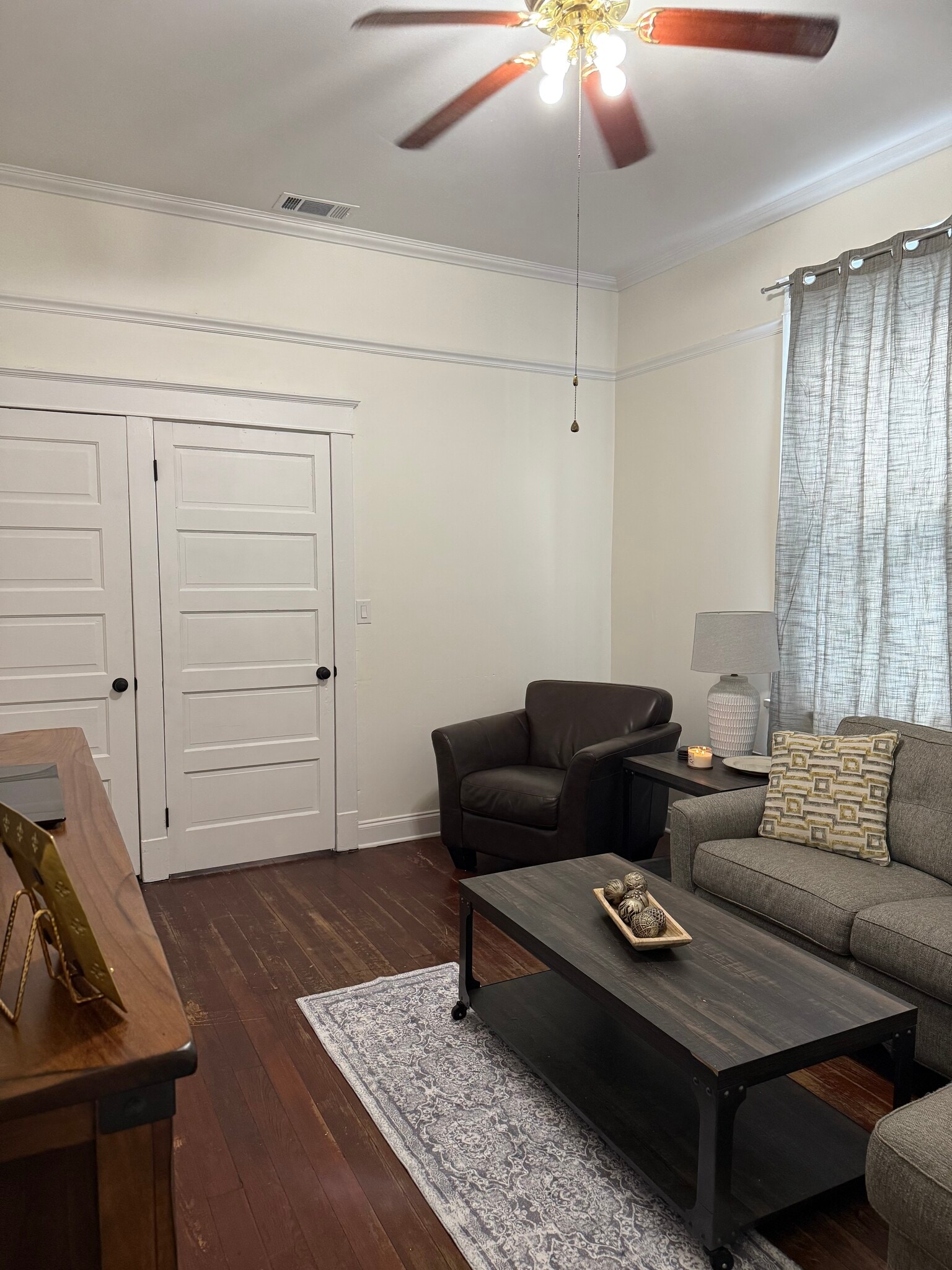 Building Photo - 504 S Murat St