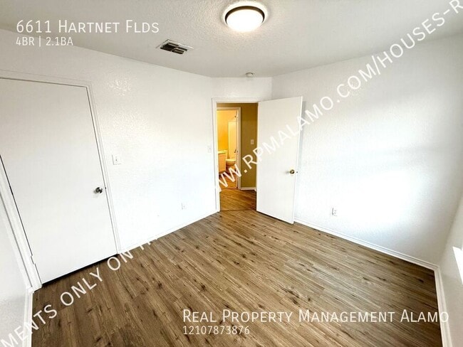 Building Photo - 6611 Hartnet Fields