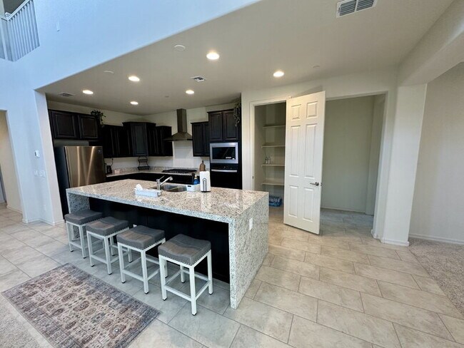 Building Photo - 13726 W Whisper Rock Trail