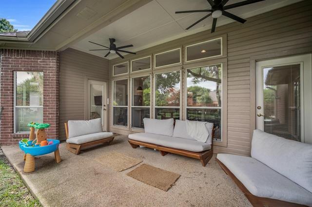 Building Photo - 1206 Brook Arbor Dr