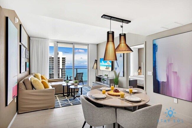 Building Photo - 4010 S Ocean Dr