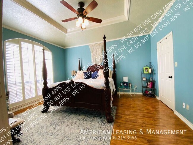 Building Photo - 4820 Edgewood Ln