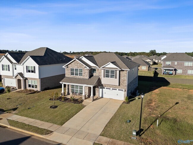Building Photo - 111 Heritage Lakes Blvd