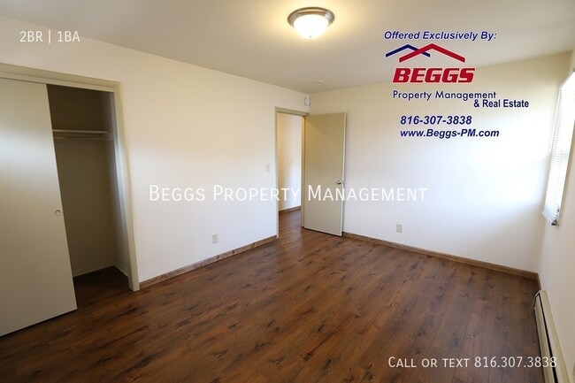 Building Photo - 225 Bonaire-