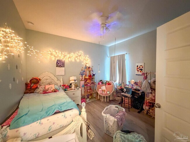 Building Photo - 12509 Windsor Dr