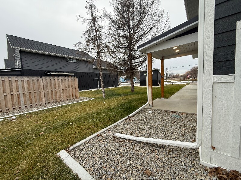 Building Photo - 651 Washington St