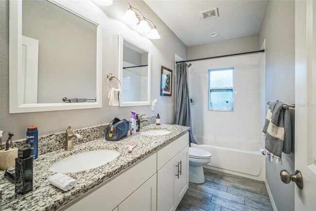 Building Photo - 3610 N Tampa St