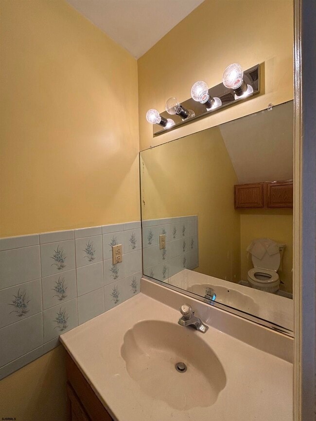 Building Photo - 5120 Radnor Ct