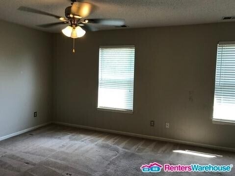 Building Photo - 4 Bedroom/ 2.5 Bath Home in Gardner