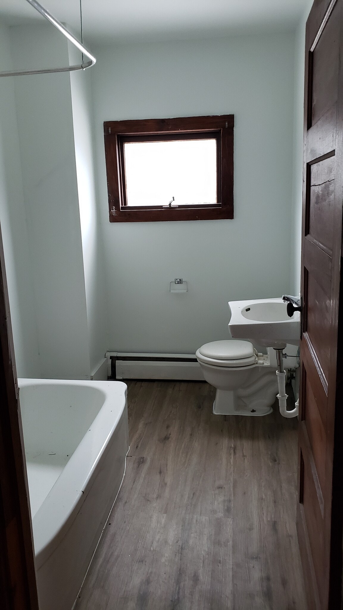 Upstairs bathroom - 10 South St