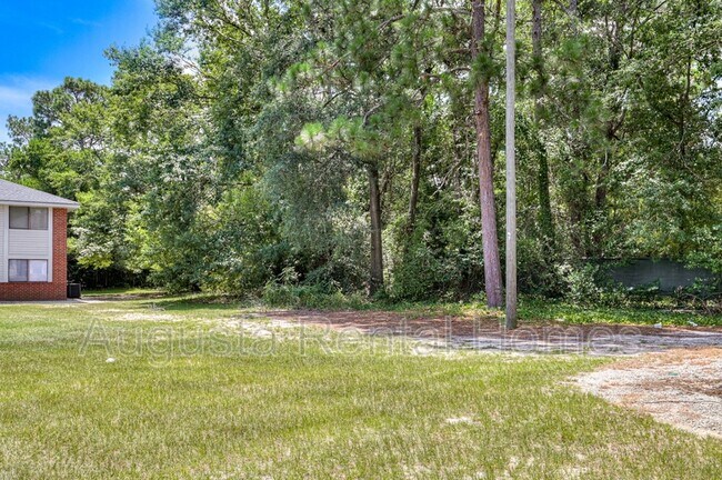 Building Photo - 2903 Ridge Ct