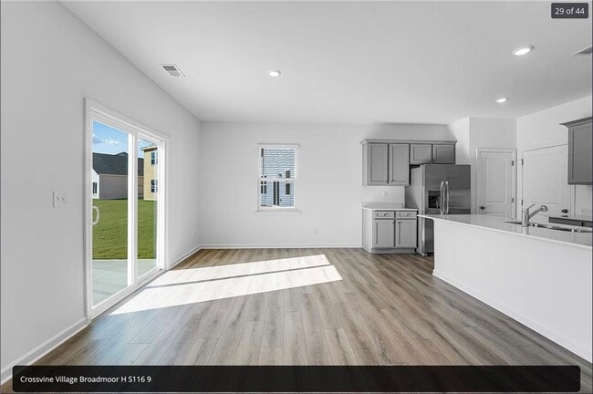 Building Photo - 145 Shenandoah Ln