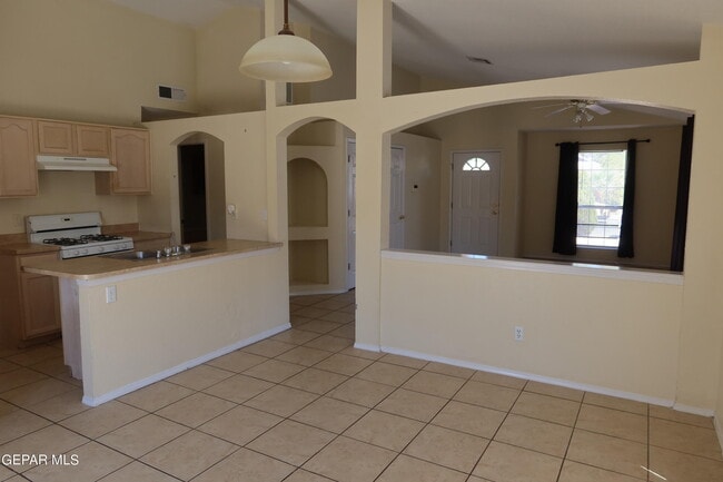 Building Photo - 11884 Belfry Park Dr