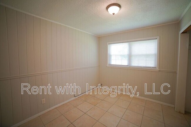 Building Photo - 3424 Orlando Dr