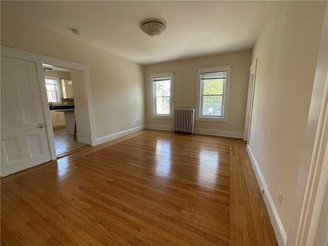 Building Photo - 26 Ayrault St