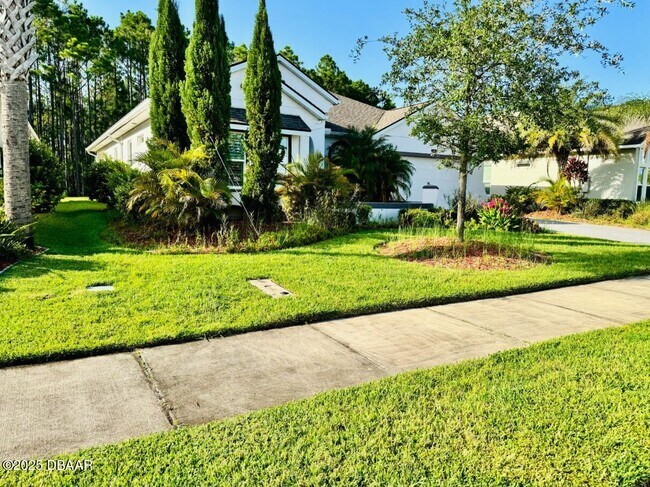 Building Photo - 116 Cerise Ct