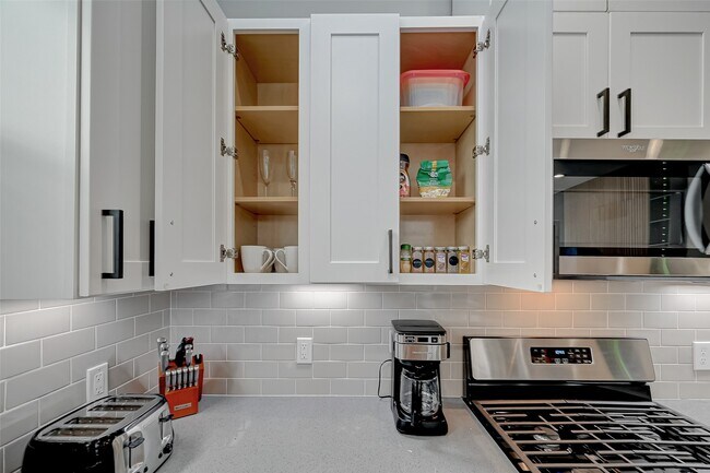 Building Photo - 2105 Sam Wilson St