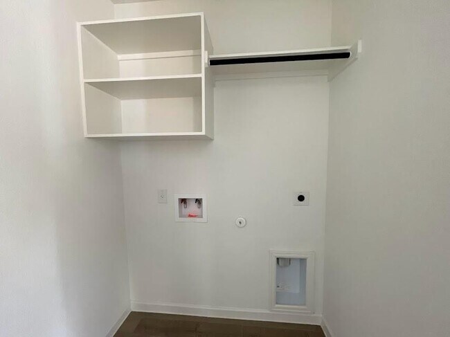 Building Photo - 164 Reef Band Dr